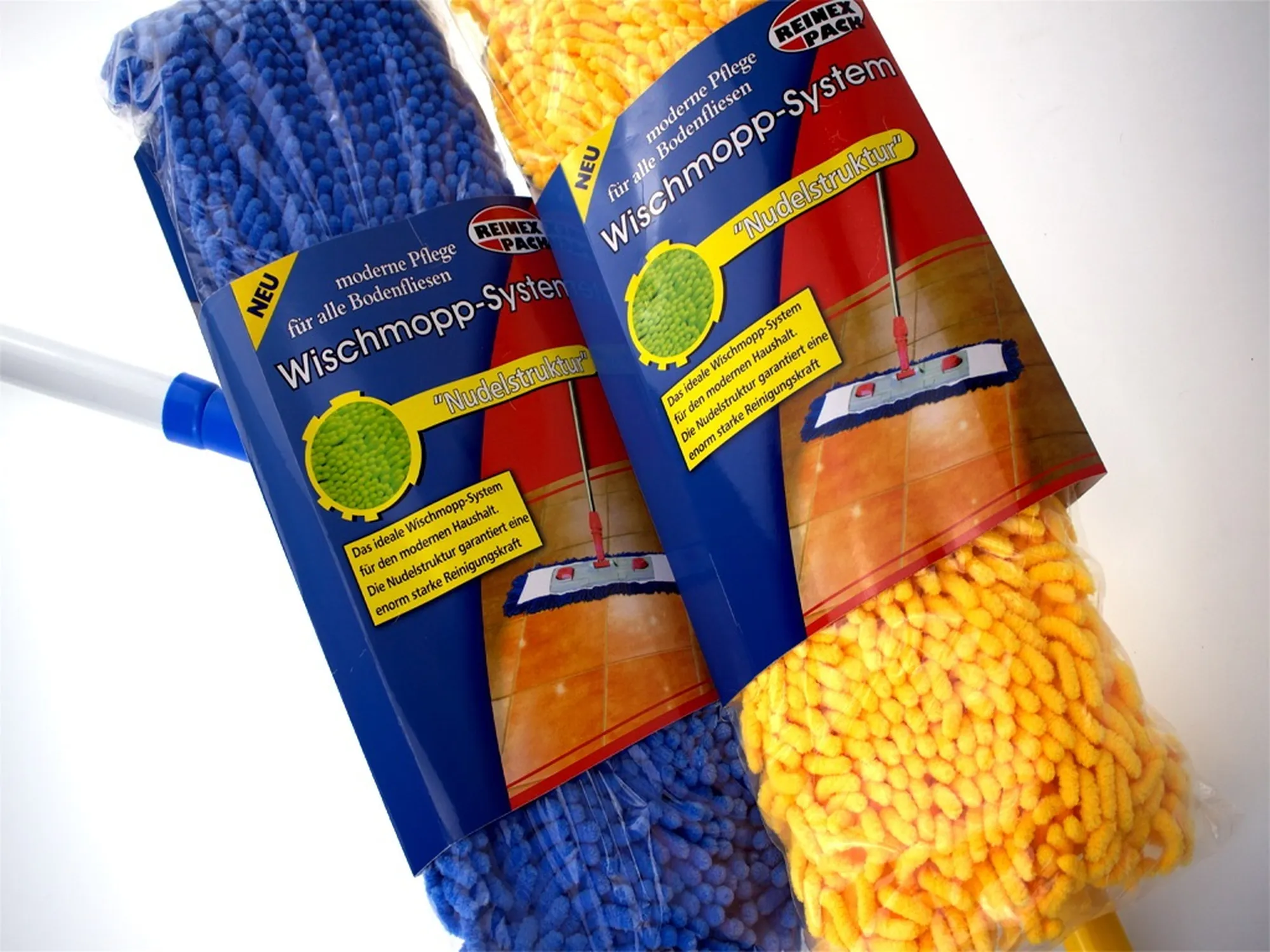 Wischmoppsystem mit Microfaser-Nudelstruktur